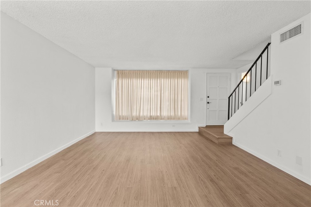 6412 Penn Street, Unit C Moorpark, CA 93021 - Photo 16 of 39