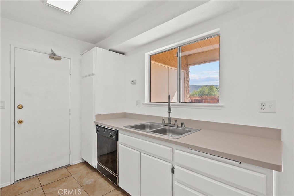 6412 Penn Street, Unit C Moorpark, CA 93021 - Photo 21 of 39