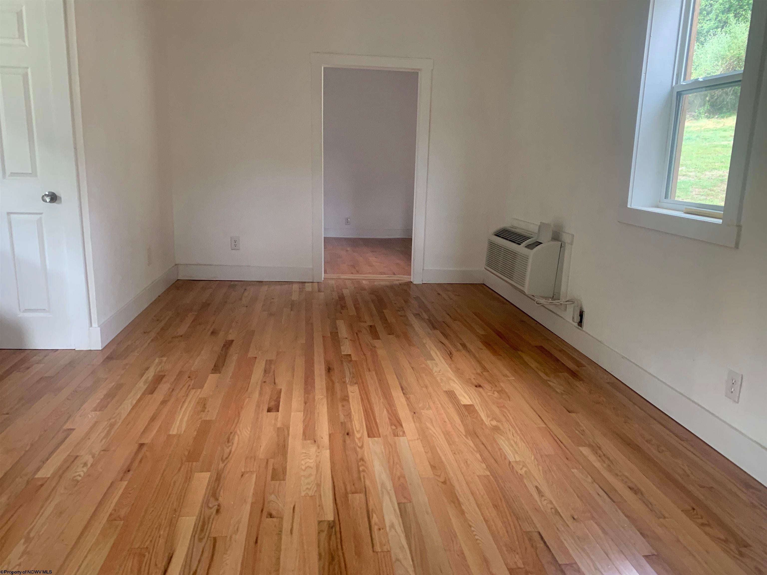 35 Wilson Siding Road Horner, WV 26372 - Photo 5 of 24 Gallery Image 5