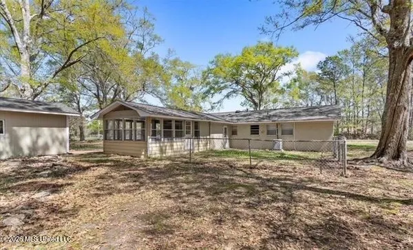 $205,000 | 3625 Shamrock Court, Gautier, MS 39553