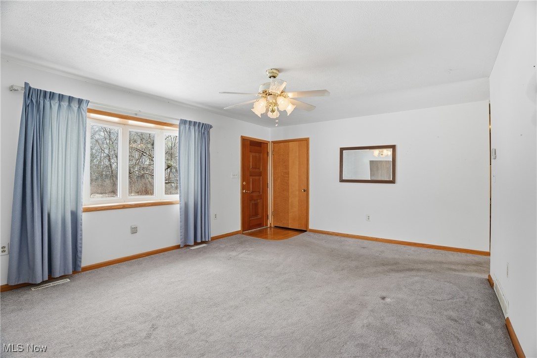 350 Blennerhassett Heights Road Washington, WV 26181 - Photo 6 of 50
