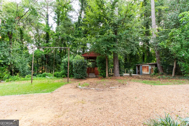 $2,500 | 1037 College Station Road, Athens, GA 30605