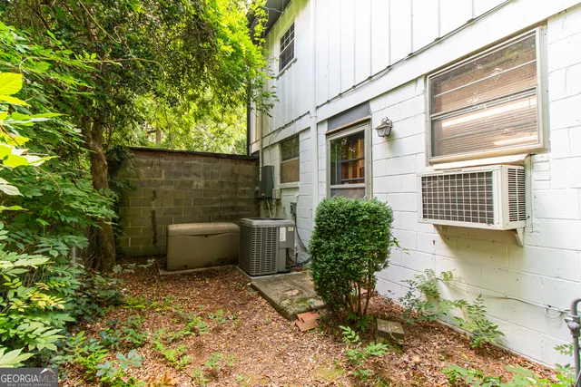 $2,500 | 1037 College Station Road, Athens, GA 30605