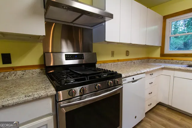 $2,500 | 1037 College Station Road, Athens, GA 30605