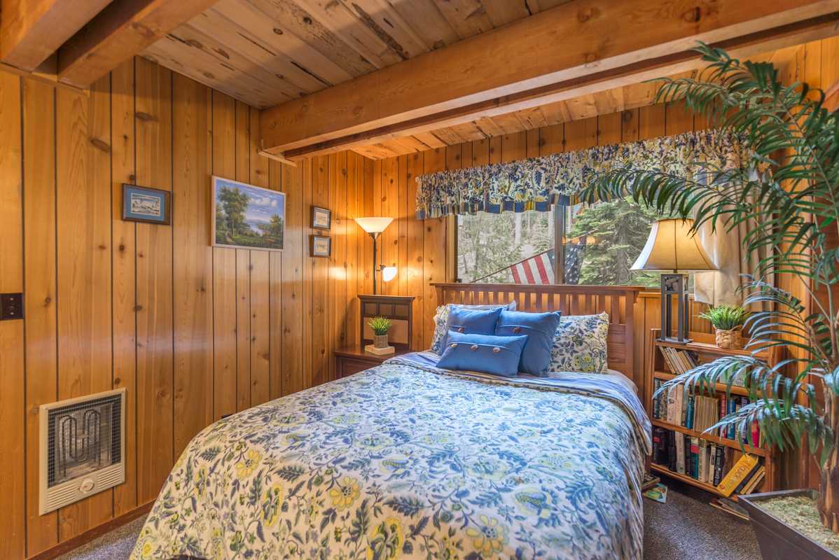 2112 Serene Road Soda Springs, CA 95728 - Photo 13 of 21 Gallery Image 13