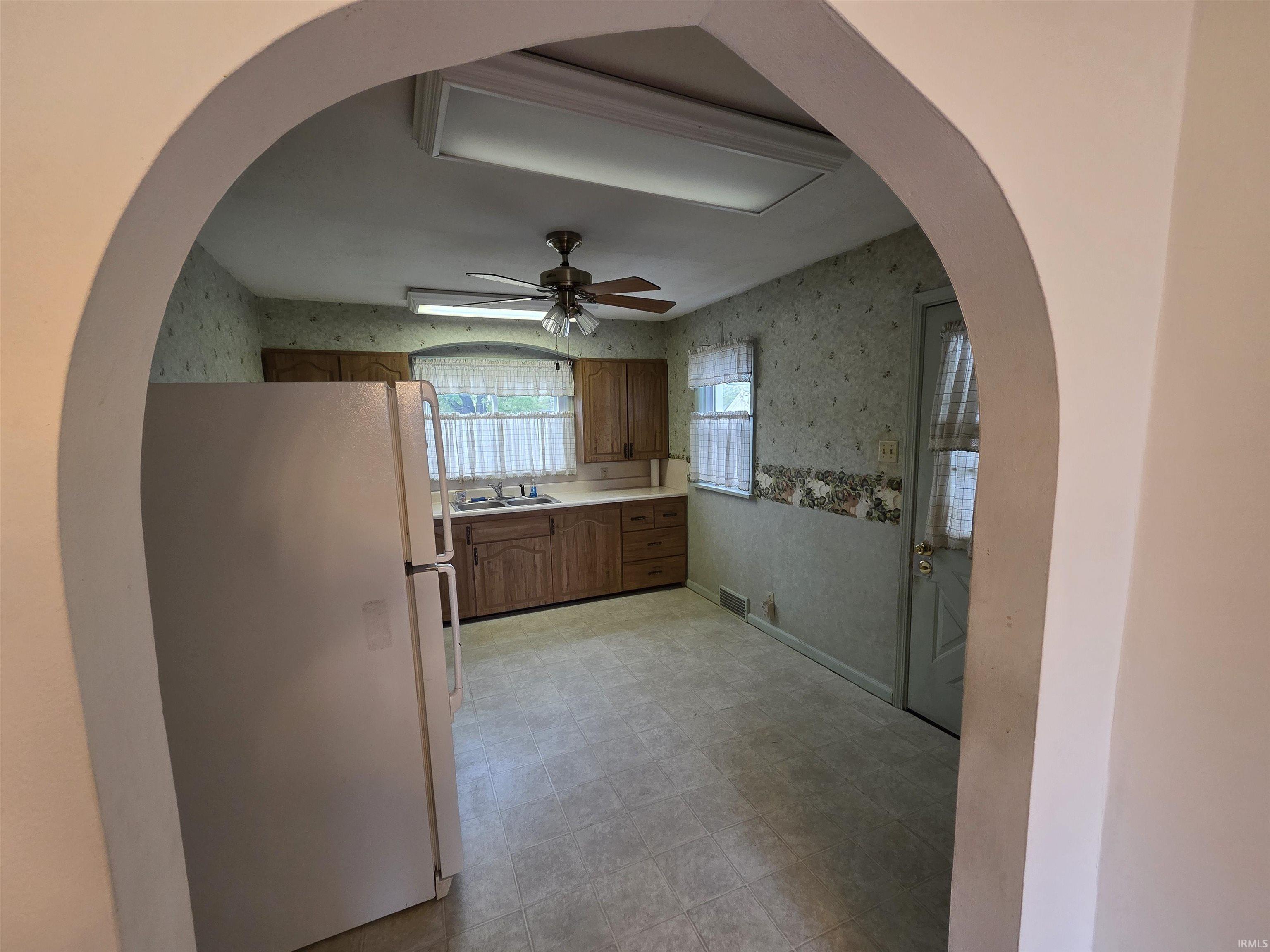 2113 South Hackley Street Muncie, IN 47302 - Photo 28 of 35