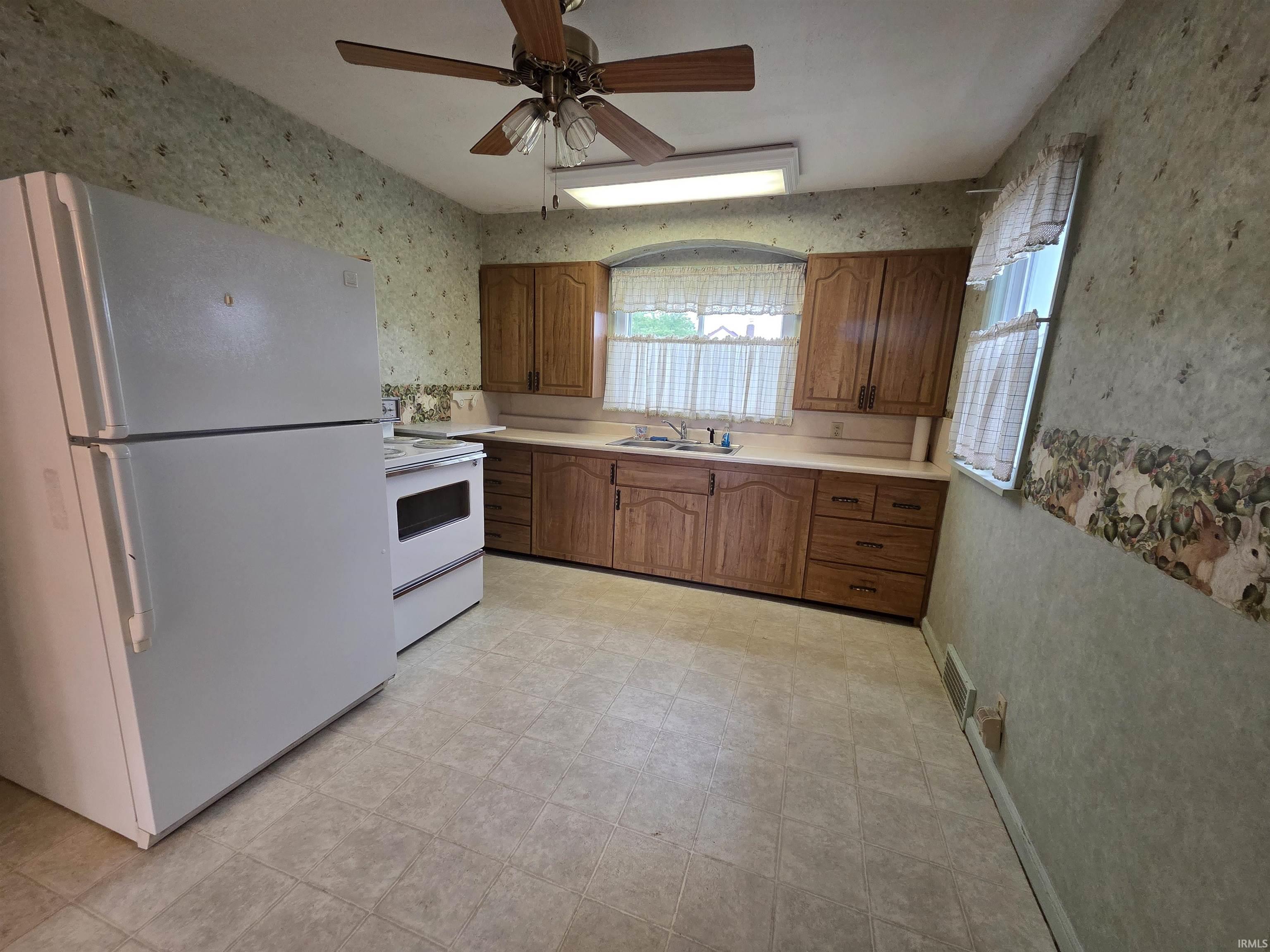 2113 South Hackley Street Muncie, IN 47302 - Photo 30 of 35