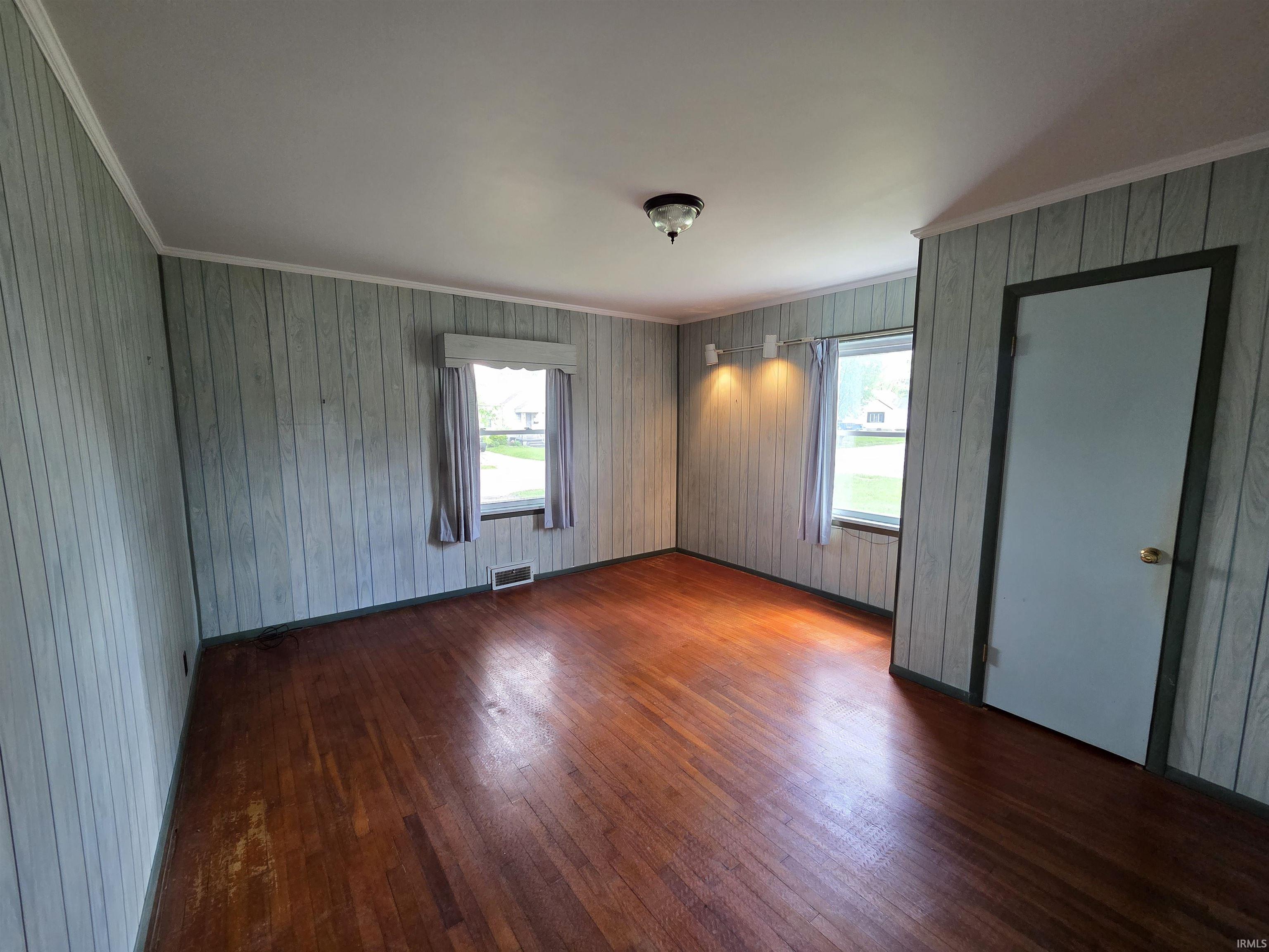 2113 South Hackley Street Muncie, IN 47302 - Photo 9 of 35