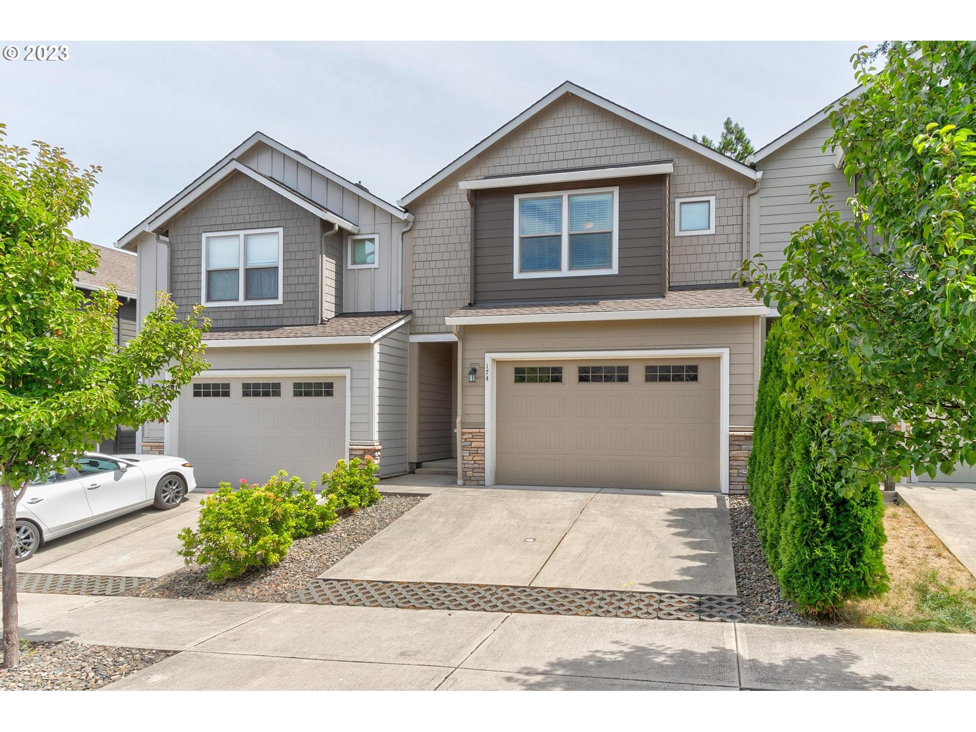 174 North 44th Place Ridgefield, WA 98642 - Photo 1 of 33
