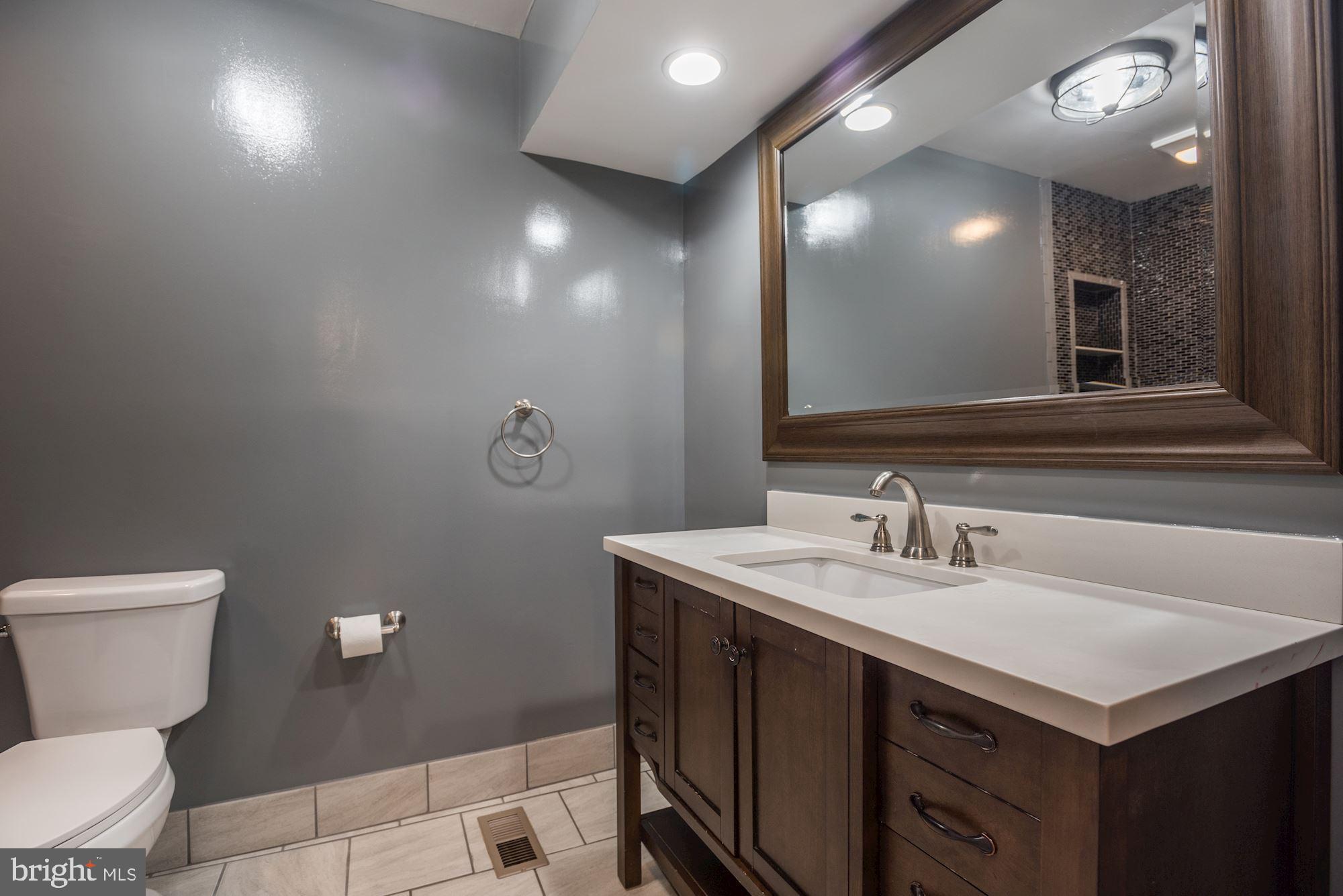 12614 Cedarbrook Lane Laurel, MD 20708 - Photo 22 of 51 Full Bathroom