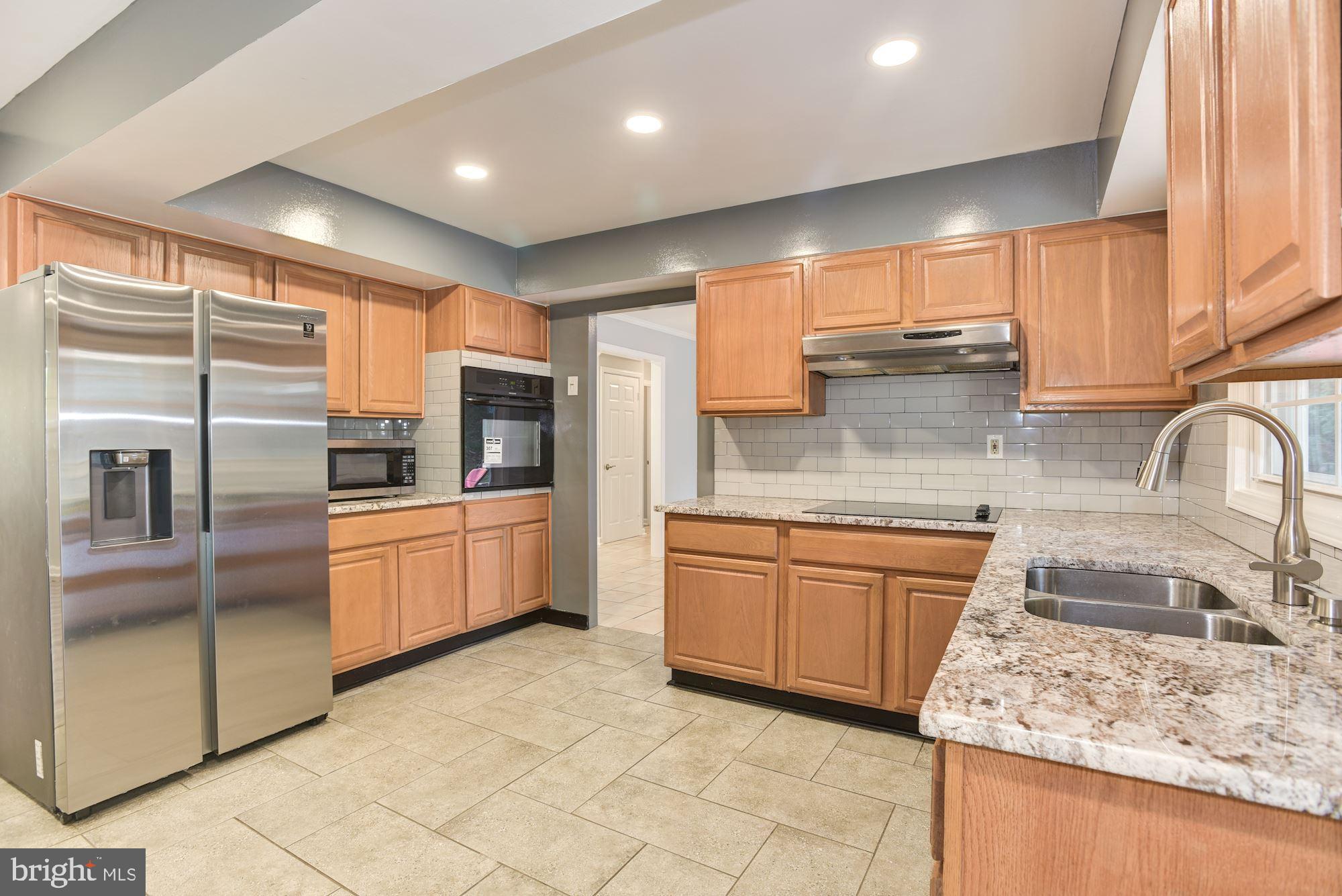 12614 Cedarbrook Lane Laurel, MD 20708 - Photo 8 of 51 Kitchen