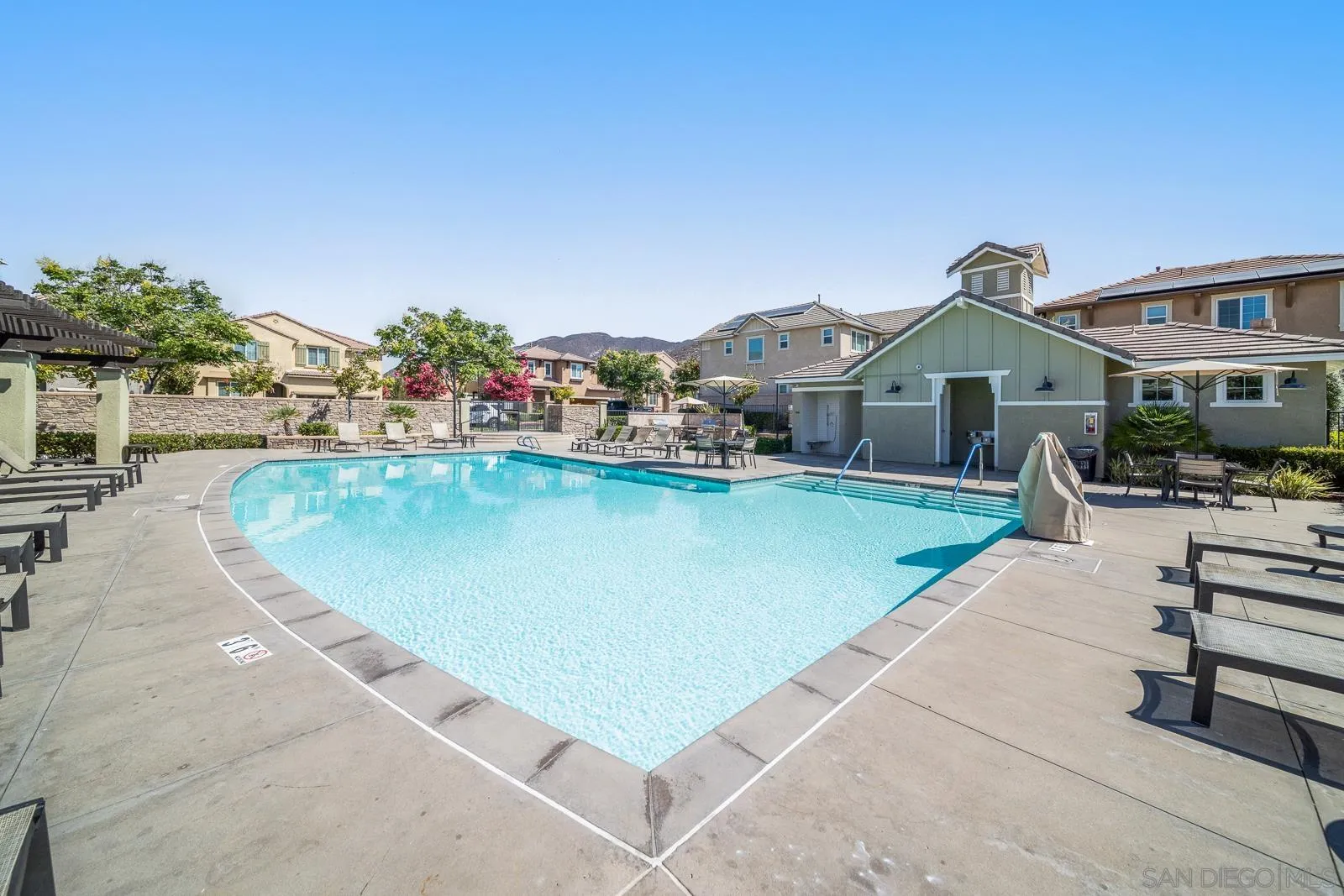 337 Dun Blazer Way Fallbrook, CA 92028 - Photo 41 of 66 Gallery Image 41