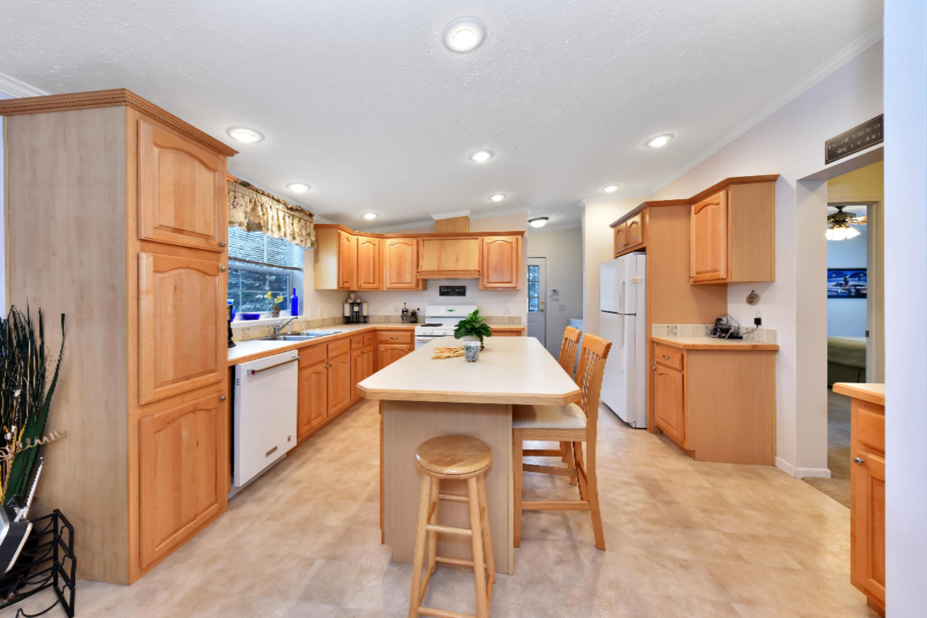 3462 South Masten Road Branch, MI 49402 - Photo 8 of 33 DSC_6467