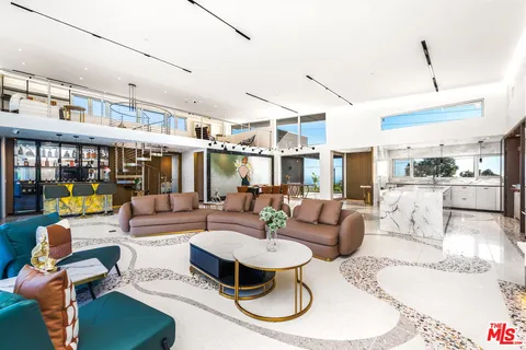$4,650,000 | 5416 Horizon Drive, Malibu, CA 90265