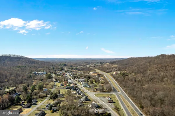 $299,999 | 31 Orchard Road, Lovingston, VA 22949