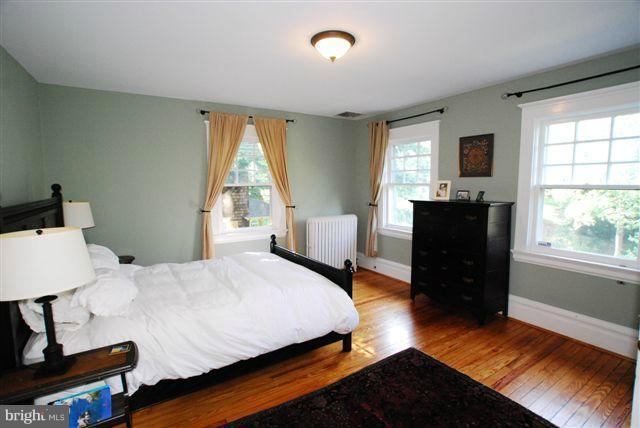204 Oakdale Road Baltimore, MD 21210 - Photo 1 of 25 Bedroom (Master)