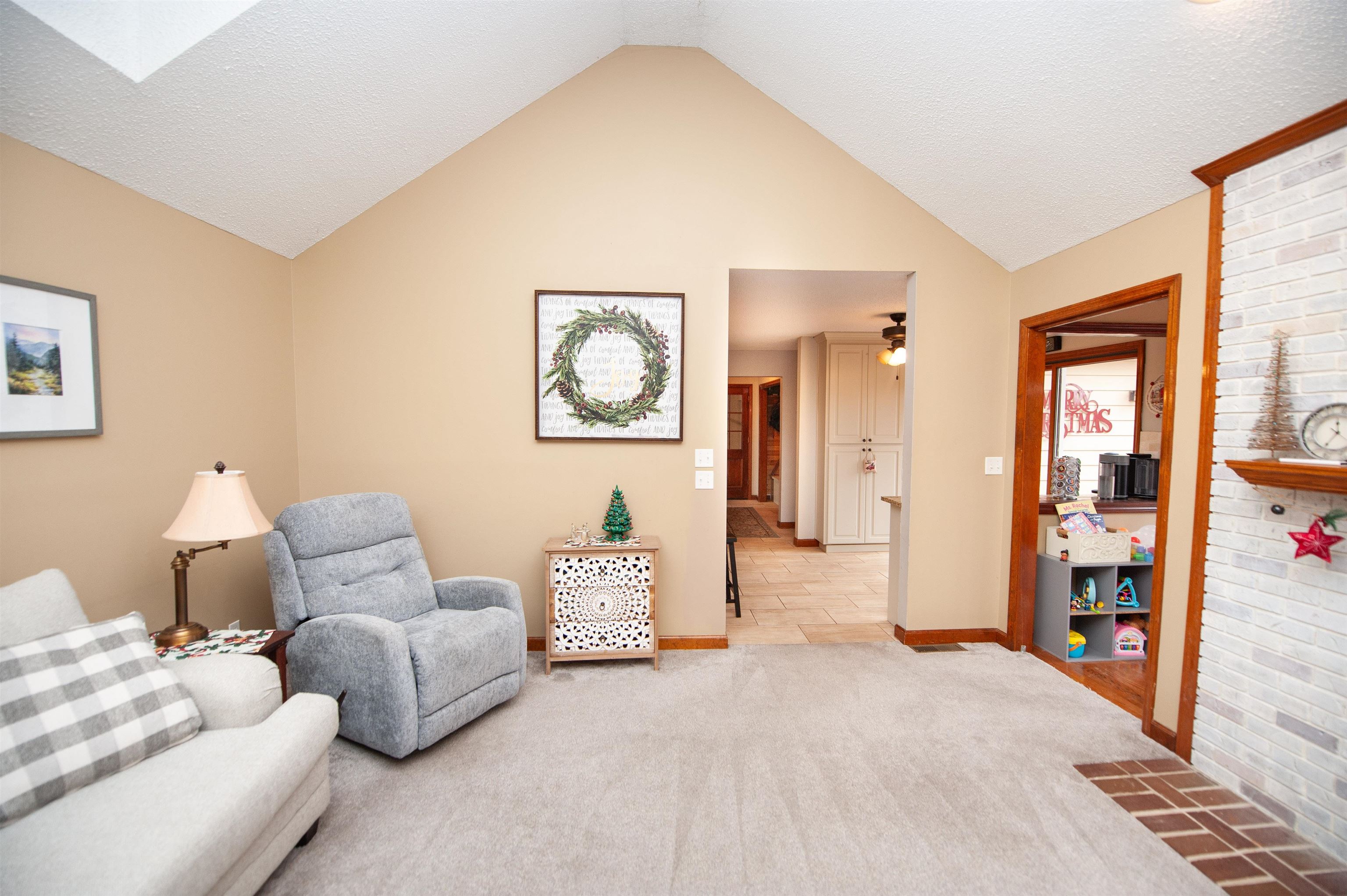 408 Lakewinds Boulevard Inman, SC 29349 - Photo 8 of 49 Gallery Image 8