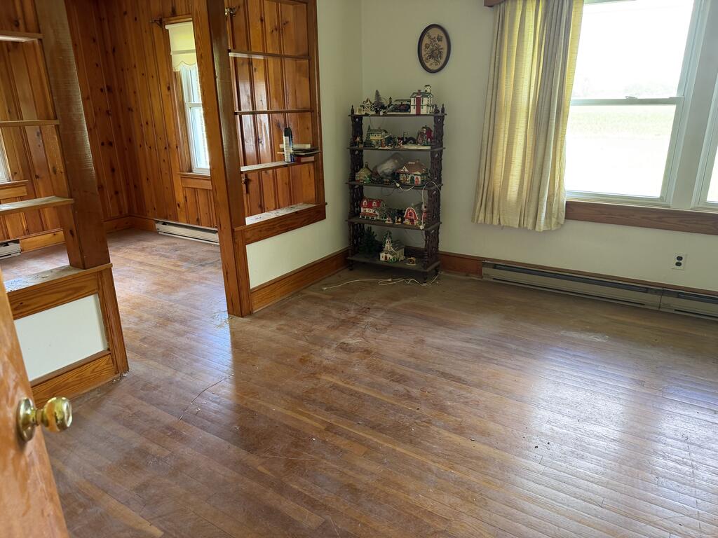 20025 Metompkin Road Parksley, VA 23421 - Photo 8 of 12 Gallery Image 8