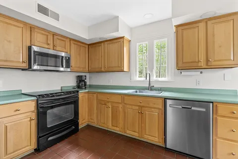 $899,000 | 52 Highland Crossing, Scituate, MA 02066