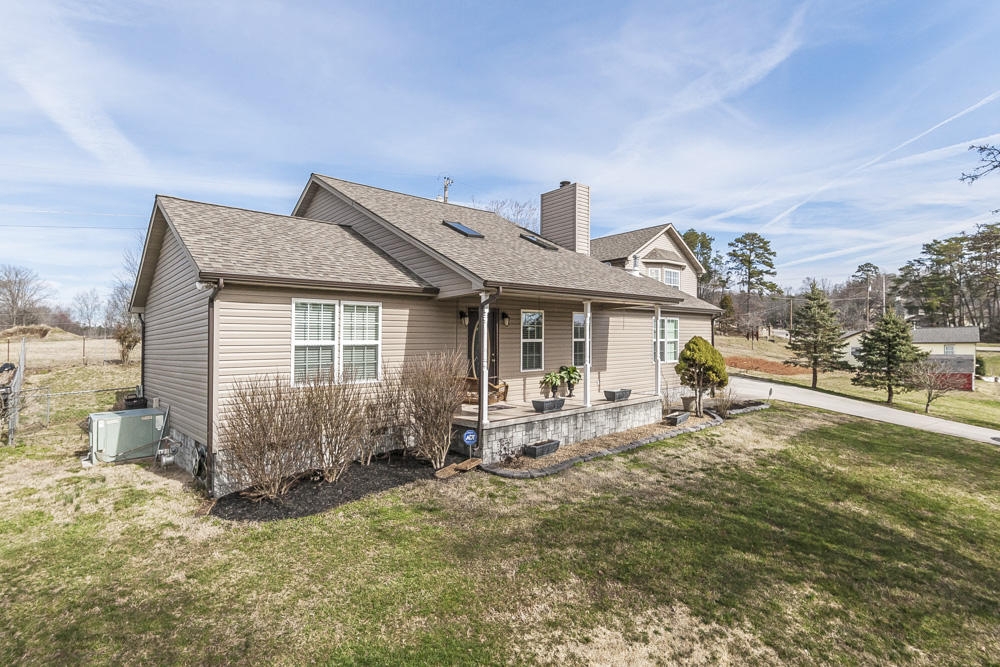7755 Heiskell Road Powell, TN 37849 - Photo 3 of 31 197N6898w