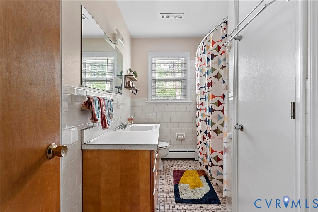 6815 Shawnee Road Richmond, VA 23225 - Photo 17 of 42 Gallery Image 17