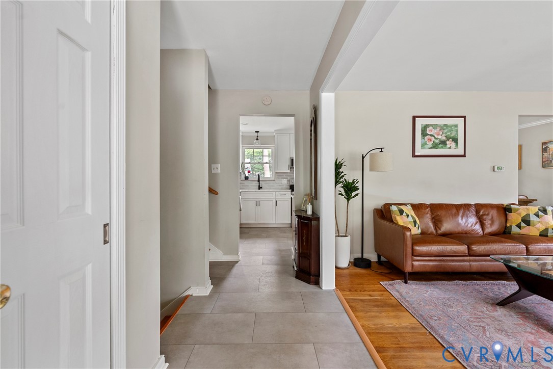 6815 Shawnee Road Richmond, VA 23225 - Photo 4 of 42 Gallery Image 4
