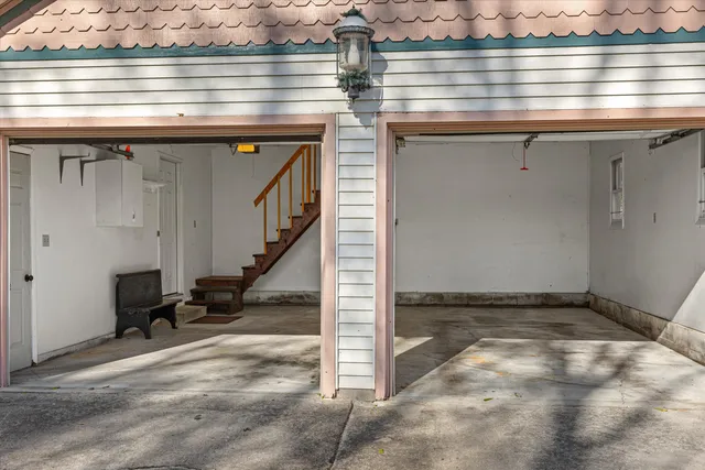 $550,000 | N5724 North Helenville Road, Helenville, WI 53137