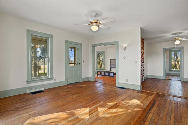 $550,000 | N5724 North Helenville Road, Helenville, WI 53137