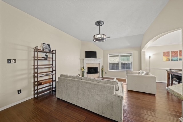 3103 Valley Court Manvel, TX 77578 - Photo 19 of 20 a living room with furniture and a flat screen tv