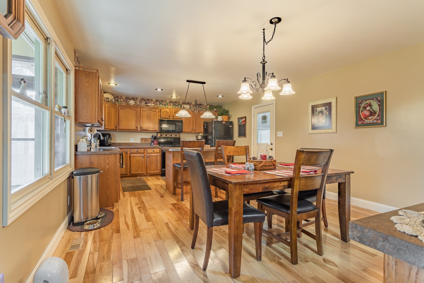 755 West New Hope Road Boonville, IN 47601 - Photo 5 of 32 Gallery Image 5