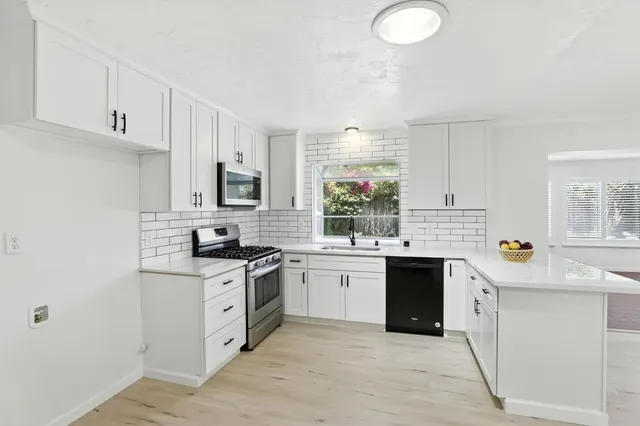 $650,000 | 7969 Glenbar Way, Fair Oaks, CA 95628