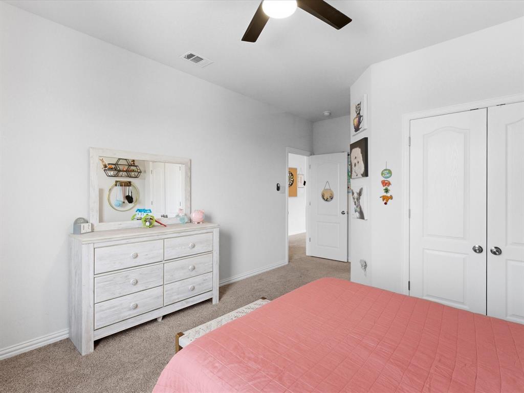 518 North Eagle Pt Road Van Alstyne, TX 75495 - Photo 23 of 40