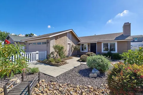 $825,000 | 9717 Follett Drive, Santee, CA 92071