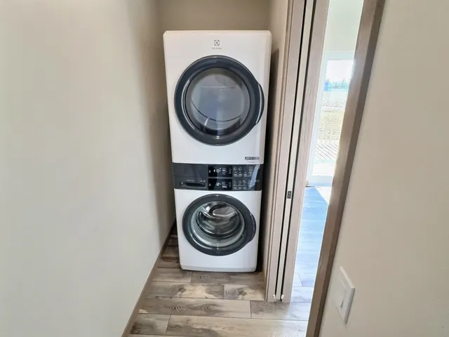 $378,111 | 668 Carlyle Drive, Belmont, WI 53510