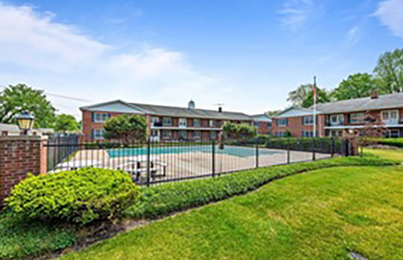 2818 Dundee Road, Unit 11A Northbrook, IL 60062 - Photo 14 of 14