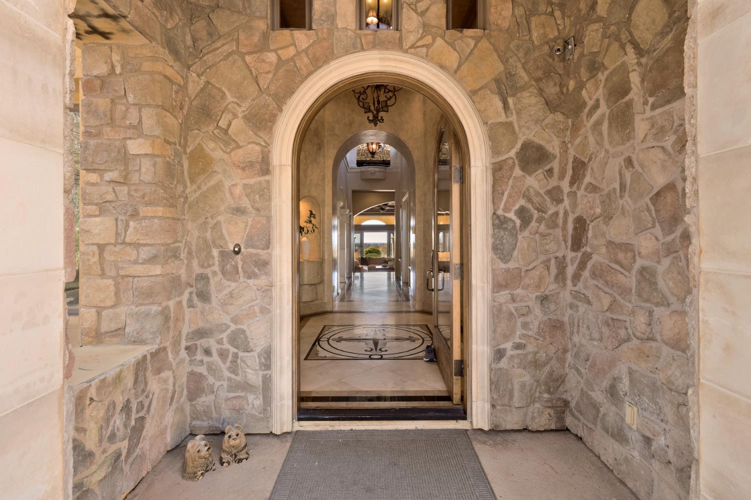 5535 Eden Roc Drive Granite Bay, CA 95746 - Photo 11 of 95