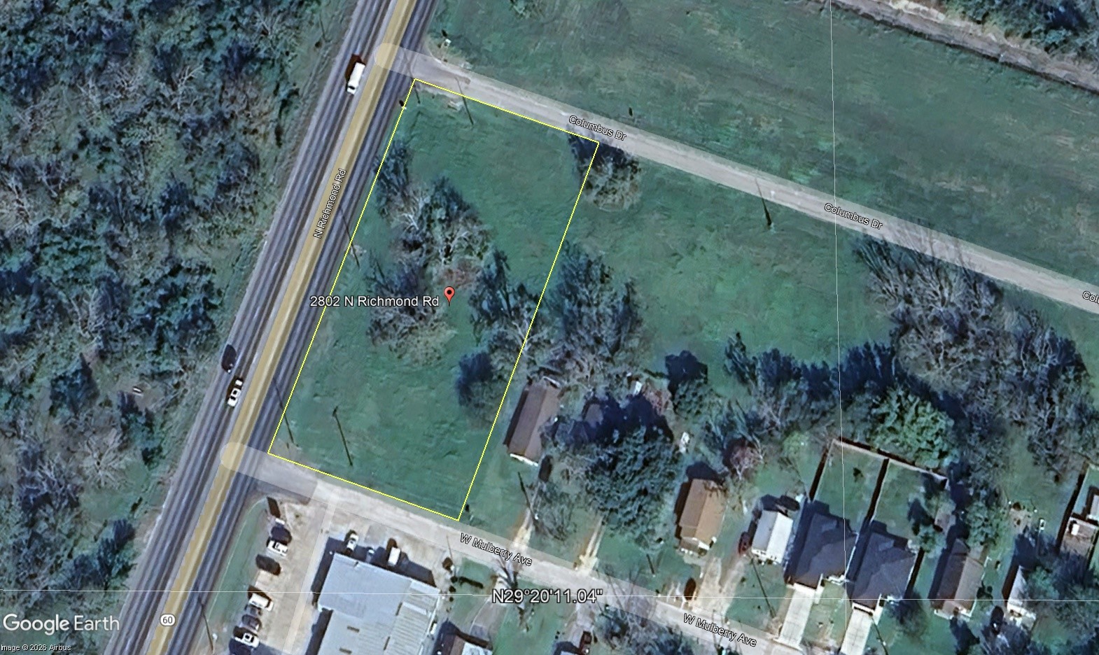 2802 North Richmond Road Wharton, TX 77488 - Photo 2 of 6 a view of a yard