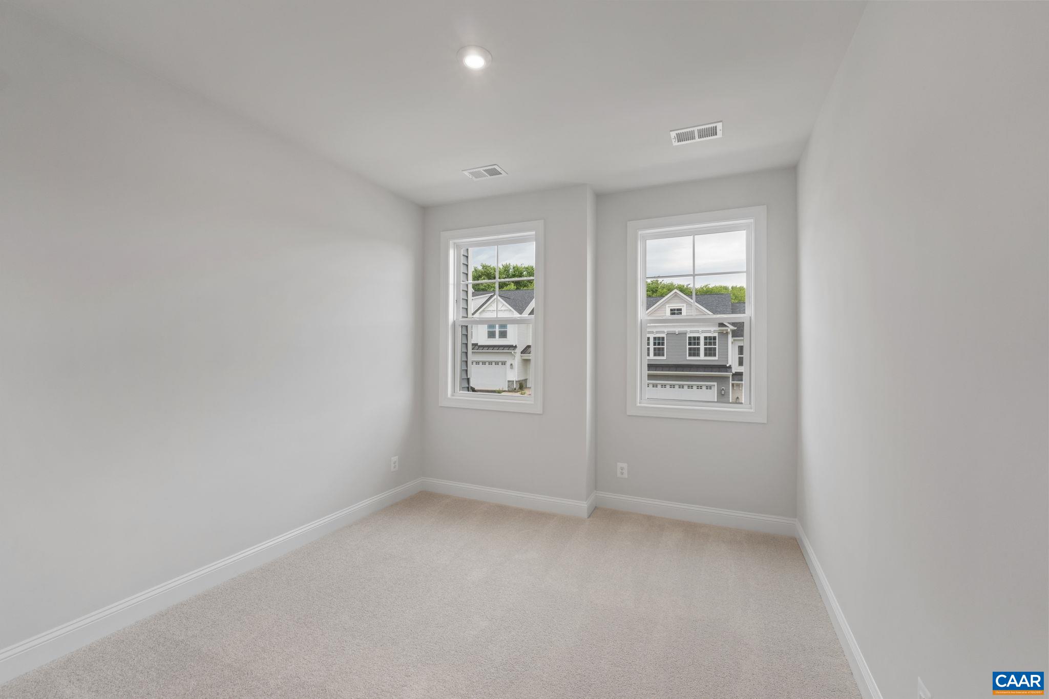 140 Springdale Road Waynesboro, VA 22980 - Photo 30 of 37 an empty room with windows