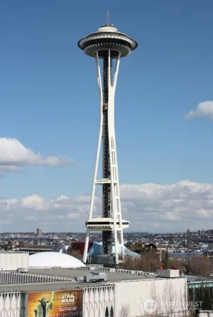 $359,990 | 2911 2nd Avenue, Unit 324, Seattle, WA 98121