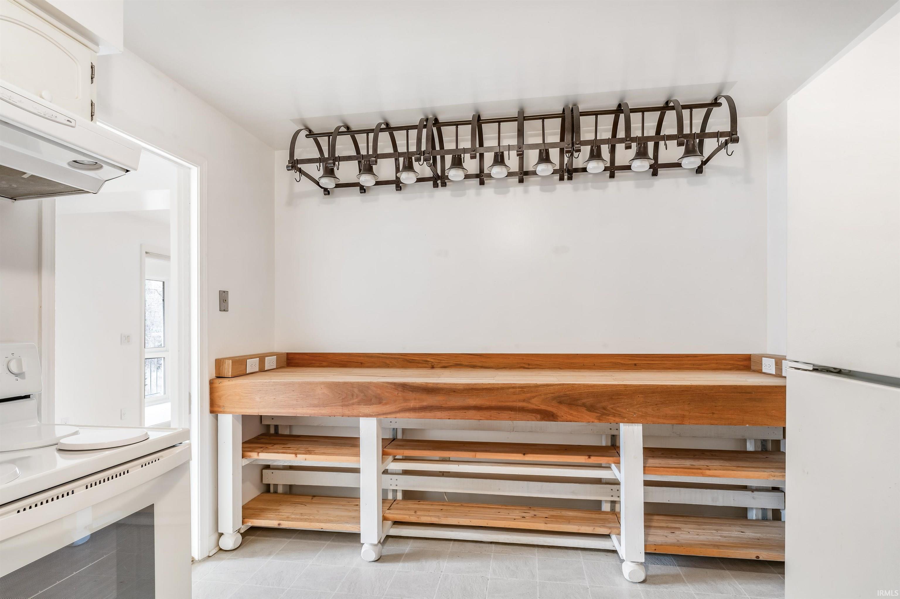 4701 Covington Road, Unit 18 Fort Wayne, IN 46804 - Photo 8 of 25