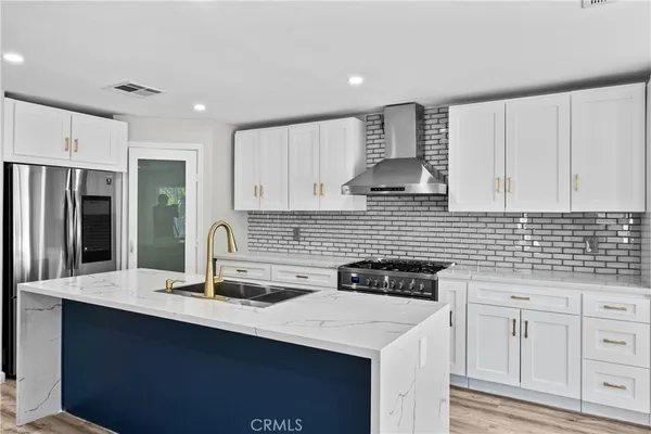 $399,000 | 23777 Mulholland Highway, Unit 9, Calabasas, CA 91302