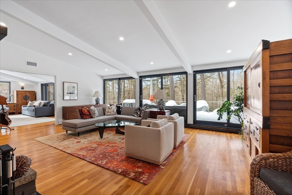 103 Farm Street Dover, MA 02030 - Photo 12 of 38
