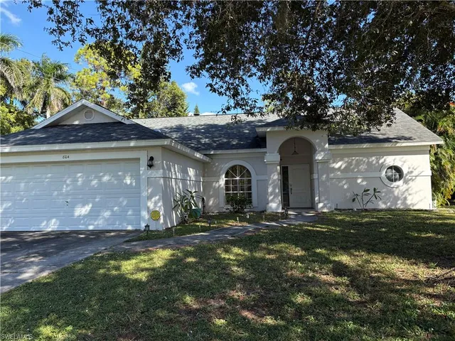 $559,900 | 804 Bluebird Street, Naples, FL 34104