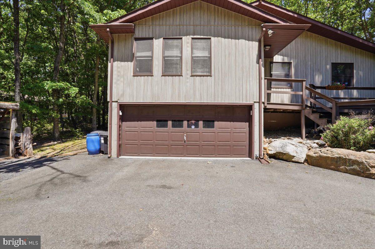 177 Jay Effort, PA 18330 - Photo 5 of 47 Charming home nestled in nature's embrace.
