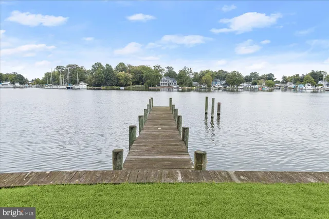 $620,000 | 116 Kingston Park Lane East, Middle River, MD 21220