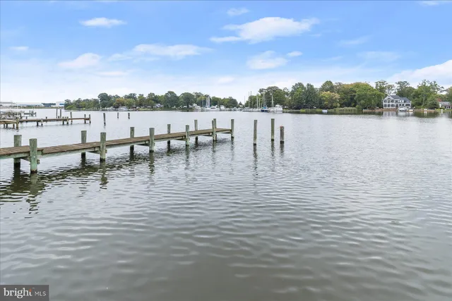 $620,000 | 116 Kingston Park Lane East, Middle River, MD 21220