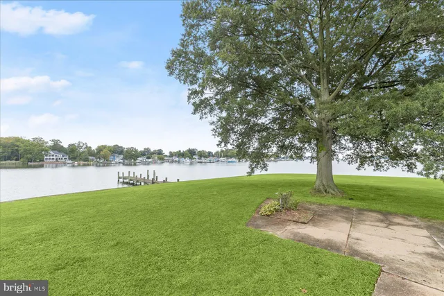 $620,000 | 116 Kingston Park Lane East, Middle River, MD 21220