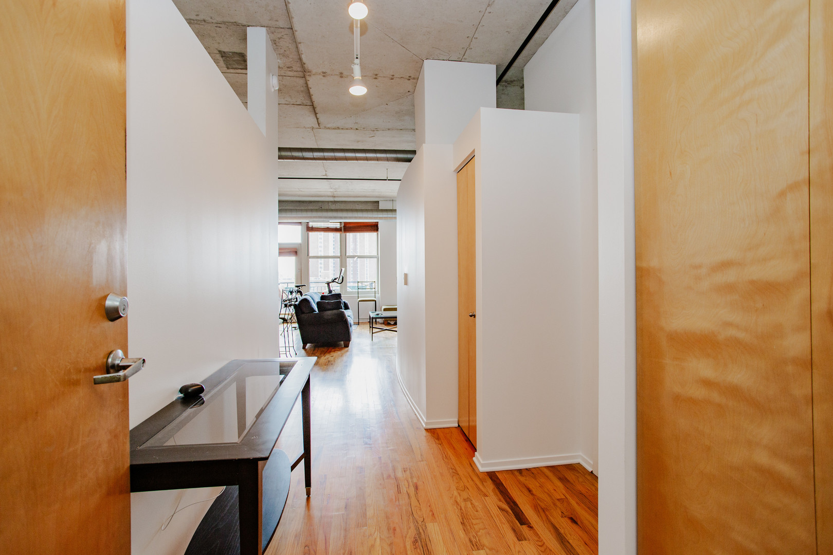 6 South Laflin Street, Unit 617 Chicago, IL 60607 - Photo 16 of 21