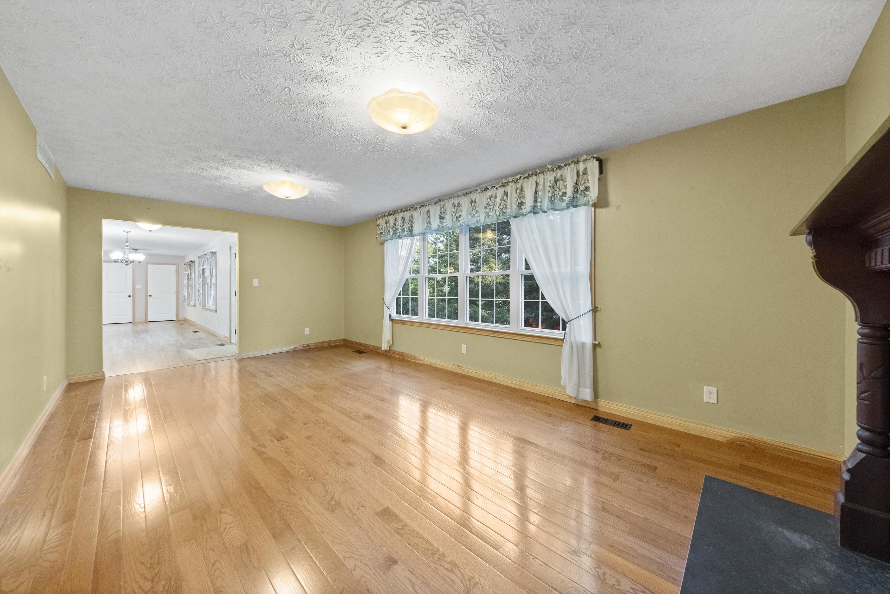 693 Fox Run Road Grayson, KY 41143 - Photo 17 of 49
