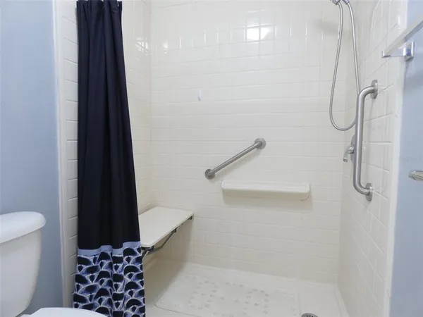 $199,000 | 7933 Pine Drive, Unit 37, Temple Terrace, FL 33637